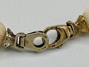 Girocollo con corallo ed oro  - Asta Gioielli e Argenti Moderni e Contemporanei - Associazione Nazionale - Case d'Asta italiane