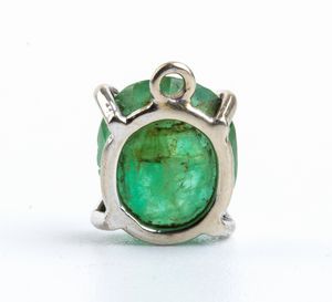 Pendente in oro con smeraldo  - Asta Gioielli e Argenti Moderni e Contemporanei - Associazione Nazionale - Case d'Asta italiane
