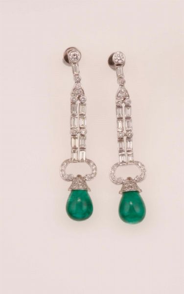 Orecchini pendenti con smeraldi e diamanti  - Asta Fine Jewels - Associazione Nazionale - Case d'Asta italiane