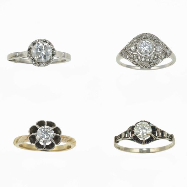 Quattro anelli con diamanti  - Asta Gioielli - Associazione Nazionale - Case d'Asta italiane