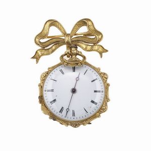 Spilla con orologio pendente con miniatura e smalti  - Asta Gioielli - Associazione Nazionale - Case d'Asta italiane