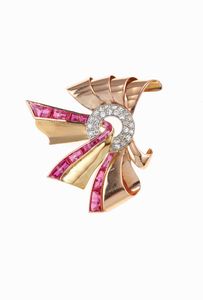 Lotto composto da una spilla firmata Walser Wald con diamanti e rubini sintetici ed un anello con diamanti e rubini sintetici  - Asta Gioielli - Associazione Nazionale - Case d'Asta italiane