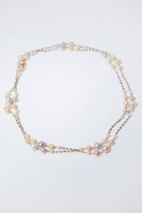 COLLANA - Lunghezza cm 128 in oro rosa con diamanti sfaccettati di colore brown per totali ct 10.79 ca e di colore bianco  [..]