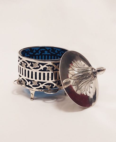 Napoli, Luigi XVI : Zuccheriera da circolo  - Asta Napoli, j'adore! - Associazione Nazionale - Case d'Asta italiane