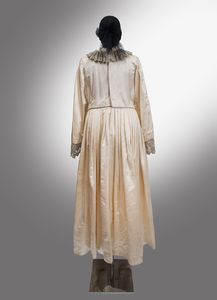 Costume Santa Rosalia (da Garibaldi en Sicile)  - Asta Napoli, j'adore! - Associazione Nazionale - Case d'Asta italiane