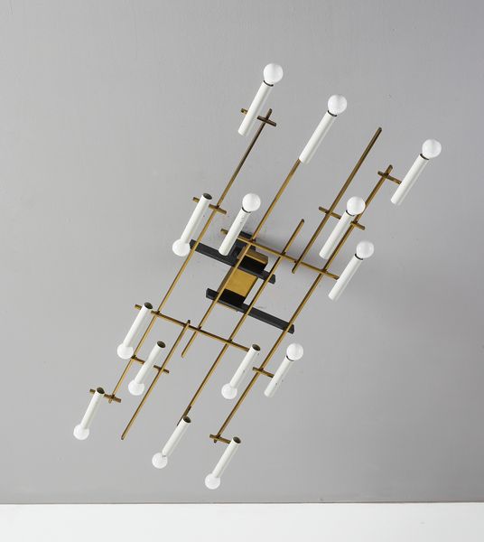 TORLASCO OSCAR (1934 - 2004) : Lampada a sospensione a quattordici luci mod. 502 per Lumi, Milano  - Asta Asta 447 | DESIGN E ARTI DECORATIVE DEL NOVECENTO Online - Associazione Nazionale - Case d'Asta italiane