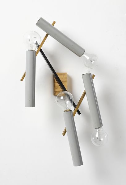 TORLASCO OSCAR (1934 - 2004) : Coppia di lampade da parete mod. 502/4 per Lumi, Milano  - Asta Asta 447 | DESIGN E ARTI DECORATIVE DEL NOVECENTO Online - Associazione Nazionale - Case d'Asta italiane