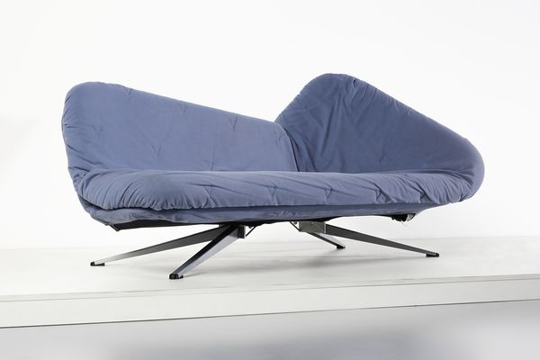 FABRIZIO BALLARDINI & FULVIO FORBICINI : Divano-letto mod. Ribalta per Arflex, Milano  - Asta Asta 447 | DESIGN E ARTI DECORATIVE DEL NOVECENTO Online - Associazione Nazionale - Case d'Asta italiane