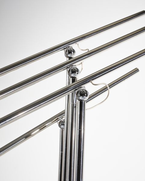 MOSCHENI SERGIO : Lampada da terra mod. Giraffa per Selenova, Italia  - Asta Asta 447 | DESIGN E ARTI DECORATIVE DEL NOVECENTO Online - Associazione Nazionale - Case d'Asta italiane