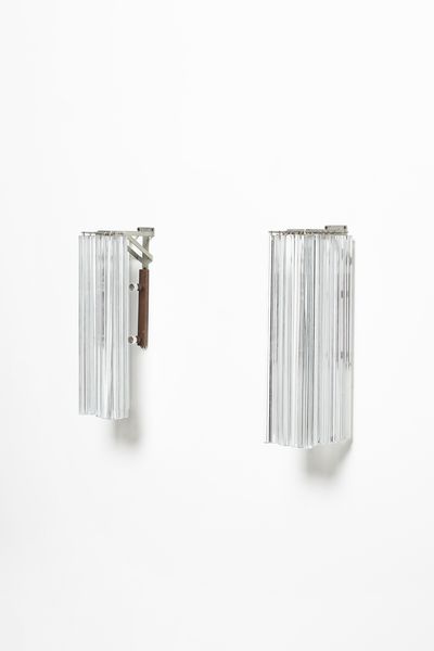 VENINI : Coppia di lampade da parete angolari della serie Trilobo, Murano  - Asta Asta 447 | DESIGN E ARTI DECORATIVE DEL NOVECENTO Online - Associazione Nazionale - Case d'Asta italiane