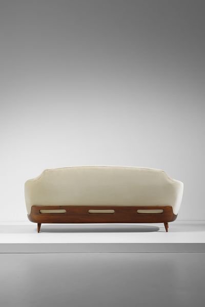 VERONESI GUGLIELMO (n. 1913) : Divano per I.S.A., Ponte San Pietro  - Asta Asta 447 | DESIGN E ARTI DECORATIVE DEL NOVECENTO Online - Associazione Nazionale - Case d'Asta italiane