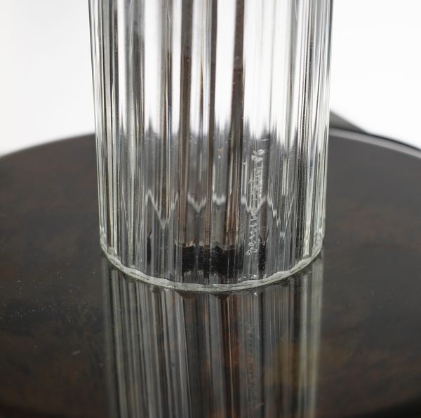 VENINI : Lampada da tavolo della serie Cordonata, Murano  - Asta Asta 447 | DESIGN E ARTI DECORATIVE DEL NOVECENTO Online - Associazione Nazionale - Case d'Asta italiane