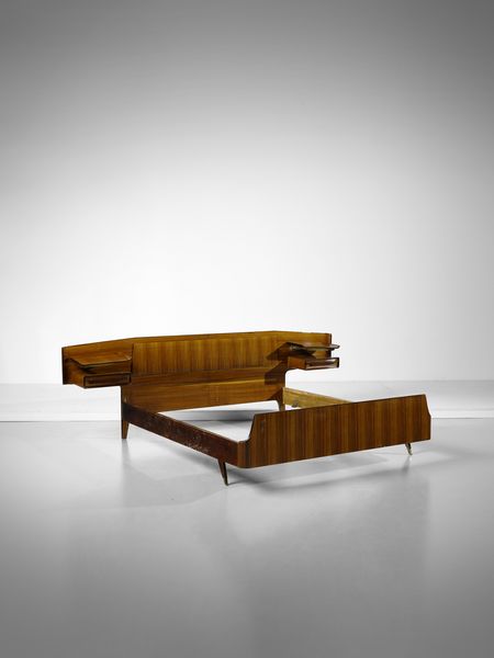 PONTI GIO (1891 - 1979) : nello stile di. Letto matrimoniale con comodini pensili e pianetti mobili  - Asta Asta 447 | DESIGN E ARTI DECORATIVE DEL NOVECENTO Online - Associazione Nazionale - Case d'Asta italiane