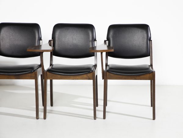 CORBETTA : Dodici sedie con bracciolo, Ospitaletto  - Asta Asta 447 | DESIGN E ARTI DECORATIVE DEL NOVECENTO Online - Associazione Nazionale - Case d'Asta italiane