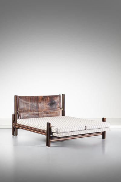 SCARPA CARLO (1906 - 1978) : Letto matrimoniale mod. Toledo per Simon, San Lazzaro di Savena  - Asta Asta 447 | DESIGN E ARTI DECORATIVE DEL NOVECENTO Online - Associazione Nazionale - Case d'Asta italiane