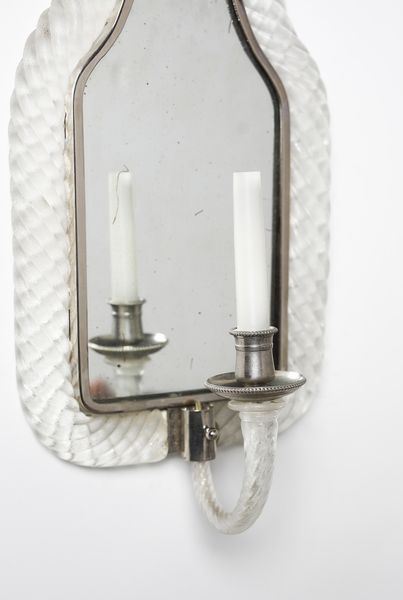 BAROVIER & TOSO : Coppia di lampade da parete con specchio, Murano  - Asta Asta 447 | DESIGN E ARTI DECORATIVE DEL NOVECENTO Online - Associazione Nazionale - Case d'Asta italiane