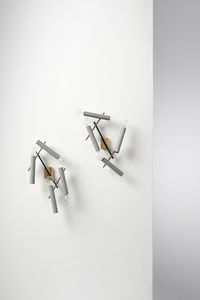TORLASCO OSCAR (1934 - 2004) - Coppia di lampade da parete mod. 502/4 per Lumi, Milano
