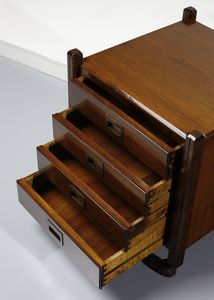 PARISI ICO (1916 - 1996) : nello stile di. Coppia di piccole cassettiere su rotelle  - Asta Asta 447 | DESIGN E ARTI DECORATIVE DEL NOVECENTO Online - Associazione Nazionale - Case d'Asta italiane