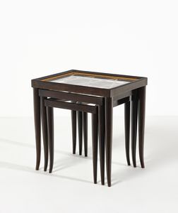 MANIFATTURA ITALIANA - Tre tavolini impilabili