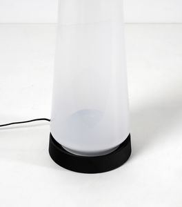 LEUCOS : Lampada da terra  - Asta Asta 447 | DESIGN E ARTI DECORATIVE DEL NOVECENTO Online - Associazione Nazionale - Case d'Asta italiane