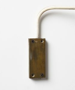 SARFATTI GINO (1912 - 1985) : Lampada a sospensione con braccio snodabile per Arteluce, Milano  - Asta Asta 447 | DESIGN E ARTI DECORATIVE DEL NOVECENTO Online - Associazione Nazionale - Case d'Asta italiane