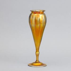 Louis Comfort Tiffany, New York 1900 ca  - Asta Arti Decorative Europee del '900 - Associazione Nazionale - Case d'Asta italiane