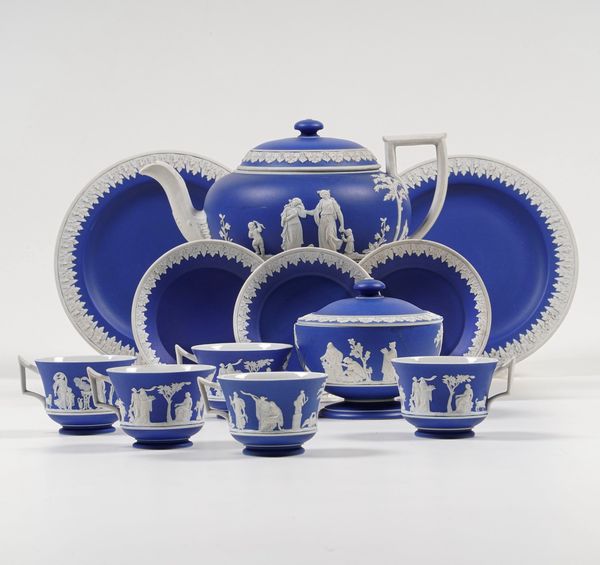 Parte di servizio da t�.<BR>Inghilterra, Manifattura di Wedgwood, inizi del XX secolo.  - Asta Arredo per la Tavola - Associazione Nazionale - Case d'Asta italiane