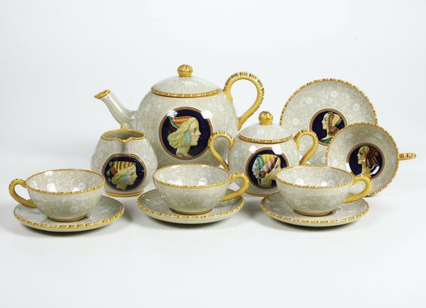 Servizio da t�. <BR>Pesaro, Manifattura Mengaroni, 1934-1944.<BR>  - Asta Arredo per la Tavola - Associazione Nazionale - Case d'Asta italiane