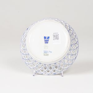 Cestino �Blue Fluted Plain�.<BR>Danimarca, Manifattura Royal Copenhagen, 1975-1979.  - Asta Arredo per la Tavola - Associazione Nazionale - Case d'Asta italiane