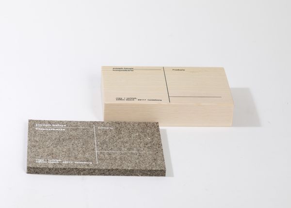 JOSEPH BEUYS : Holz- und Filzpostkarte  - Asta Multipli e grafica internazionale - Associazione Nazionale - Case d'Asta italiane