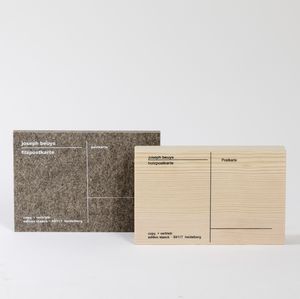 JOSEPH BEUYS : Holz- und Filzpostkarte  - Asta Multipli e grafica internazionale - Associazione Nazionale - Case d'Asta italiane