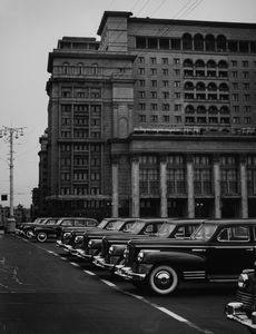 Jewgeni Khaldey - Zus'ì, la fabbrica Stalin