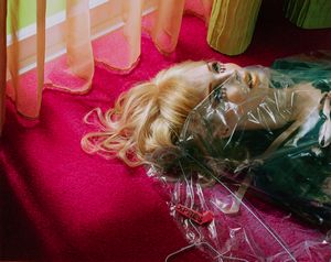 Miles Aldridge - Semi-Detached #2, dal portfolio Carousel