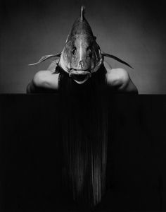Erwin Olaf - Cleo with fish