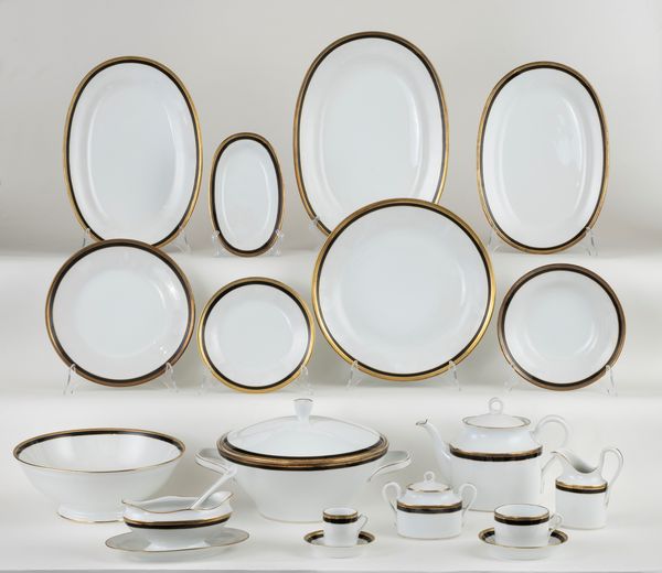Servizio da tavola in porcellana Richard Ginori Impero  - Asta L'Arte della Tavola - Associazione Nazionale - Case d'Asta italiane