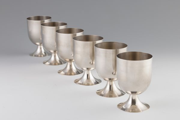 Sei bicchieri in argento  - Asta L'Arte della Tavola - Associazione Nazionale - Case d'Asta italiane