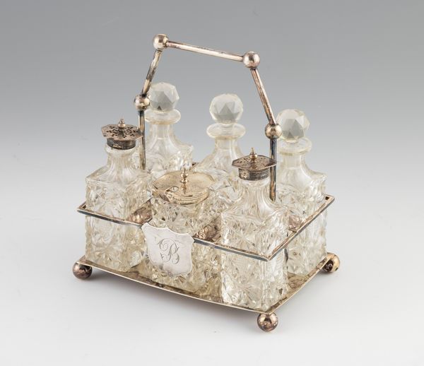 Oliera in argento  - Asta L'Arte della Tavola - Associazione Nazionale - Case d'Asta italiane