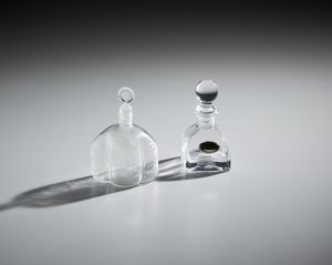 MANIFATTURA DEL XX SECOLO - Due piccole boccette in vetro