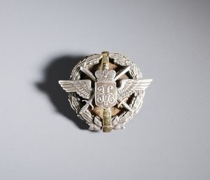 MANIFATTURA RUSSA DEL XX SECOLO - Distintivo da Pilota/ Osservatore in argento e dettaglio dorato, Russia inizio XX secolo