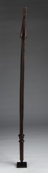 . : Bastone cerimoniale noto come Alafolo, in legno scolpito ricco di patina scura. Isole Salomone, XIX secolo.  - Asta Asta 450 | WUNDERKAMMER, CURIOSITIES & ETNOGRAFICA - A GENTLEMAN' S CABINET OF CURIOSITIES Online - Associazione Nazionale - Case d'Asta italiane