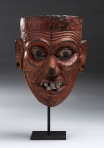 . - Maschera cerimoniale in legno originaria dello Sri Lanka. Sri Lanka, XVIII secolo.