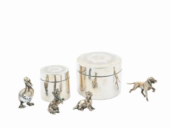 Lotto di curiosit in argento  - Asta Casa Lazzi - parte prima Arredi, dipinti, vetri di Murano, curiosit - Associazione Nazionale - Case d'Asta italiane