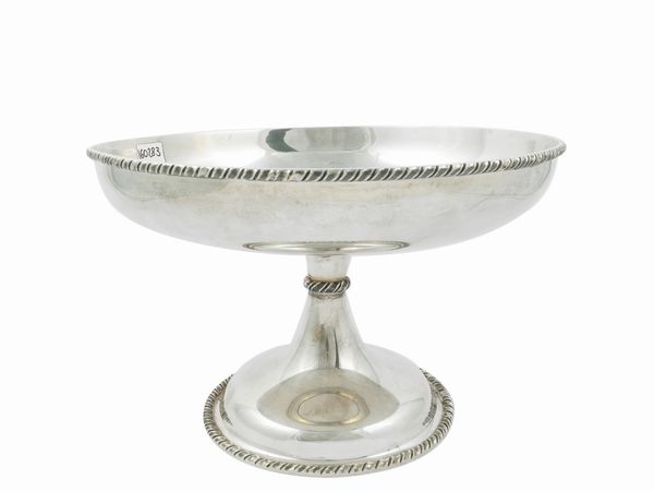 Alzata centrotavola in argento  - Asta Casa Lazzi - parte prima Arredi, dipinti, vetri di Murano, curiosit� - Associazione Nazionale - Case d'Asta italiane