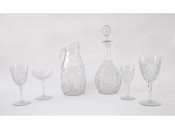 Servito di bicchieri in cristallo molato  - Asta Casa Lazzi - parte prima Arredi, dipinti, vetri di Murano, curiosit� - Associazione Nazionale - Case d'Asta italiane