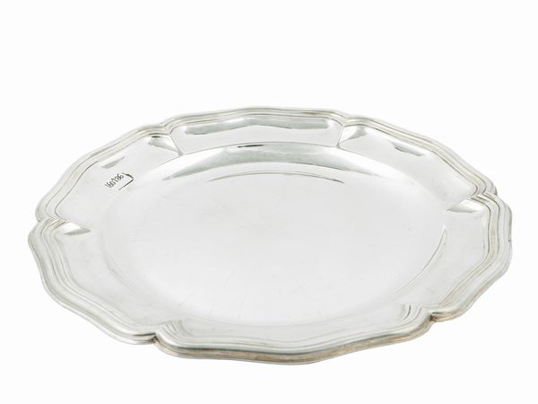 Vassoio in argento  - Asta Casa Lazzi - parte prima Arredi, dipinti, vetri di Murano, curiosit� - Associazione Nazionale - Case d'Asta italiane