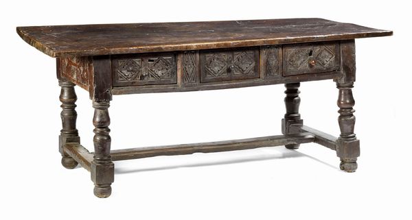 Grande tavolo da centro in legno di noce  - Asta Dipinti e Sculture del XIX e XX secolo - Associazione Nazionale - Case d'Asta italiane