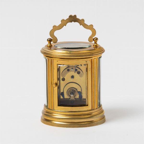 Pendolino da viaggio, anonimo, cassa in metallo e cristallo ,1930/1940, quadrante in smalto bianco, carica a chiavetta, custodia originale in pelle, 74x63 mm  - Asta Watches - Associazione Nazionale - Case d'Asta italiane