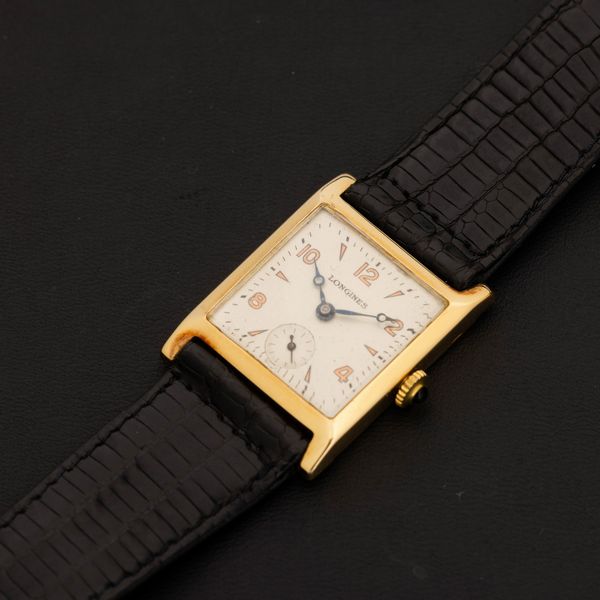 LONGINES : Tank in oro giallo 18k, carica manuale con quadrante Argent�, lancette Breguet 24x24 mm  - Asta Watches - Associazione Nazionale - Case d'Asta italiane