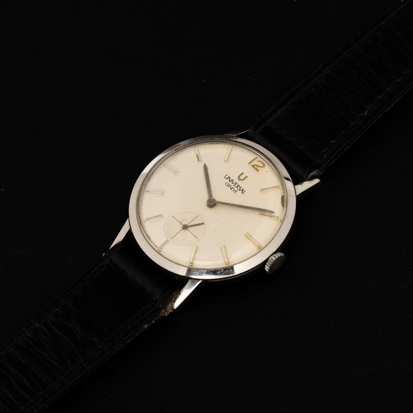 Universal Genève : Solo tempo in acciaio, carica manuale quadrante Argent� con indici applicati, 34 mm  - Asta Watches - Associazione Nazionale - Case d'Asta italiane