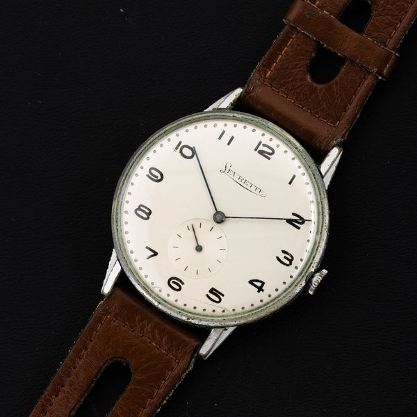 levrette : Solo tempo Oversize in acciaio carica manuale, quadrante Argent� con numeri Arabi e piccoli secondi, 38 mm  - Asta Watches - Associazione Nazionale - Case d'Asta italiane